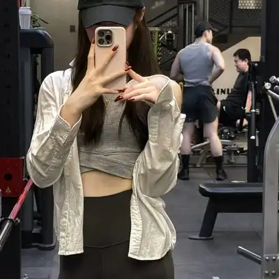 方志志